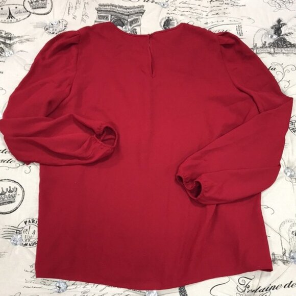 Anne Klein Shirred Shoulder Blouse - Picture 7 of 7